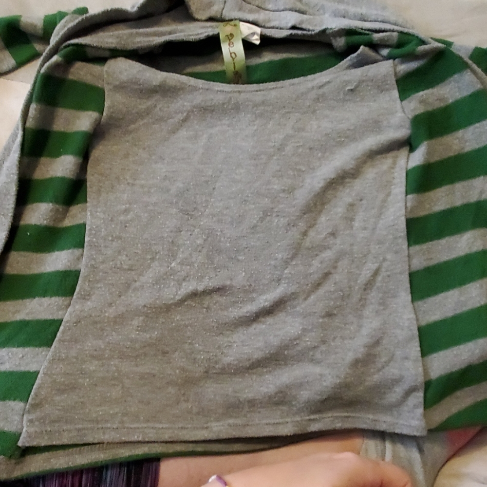 Sweater - Picture 2 of 2